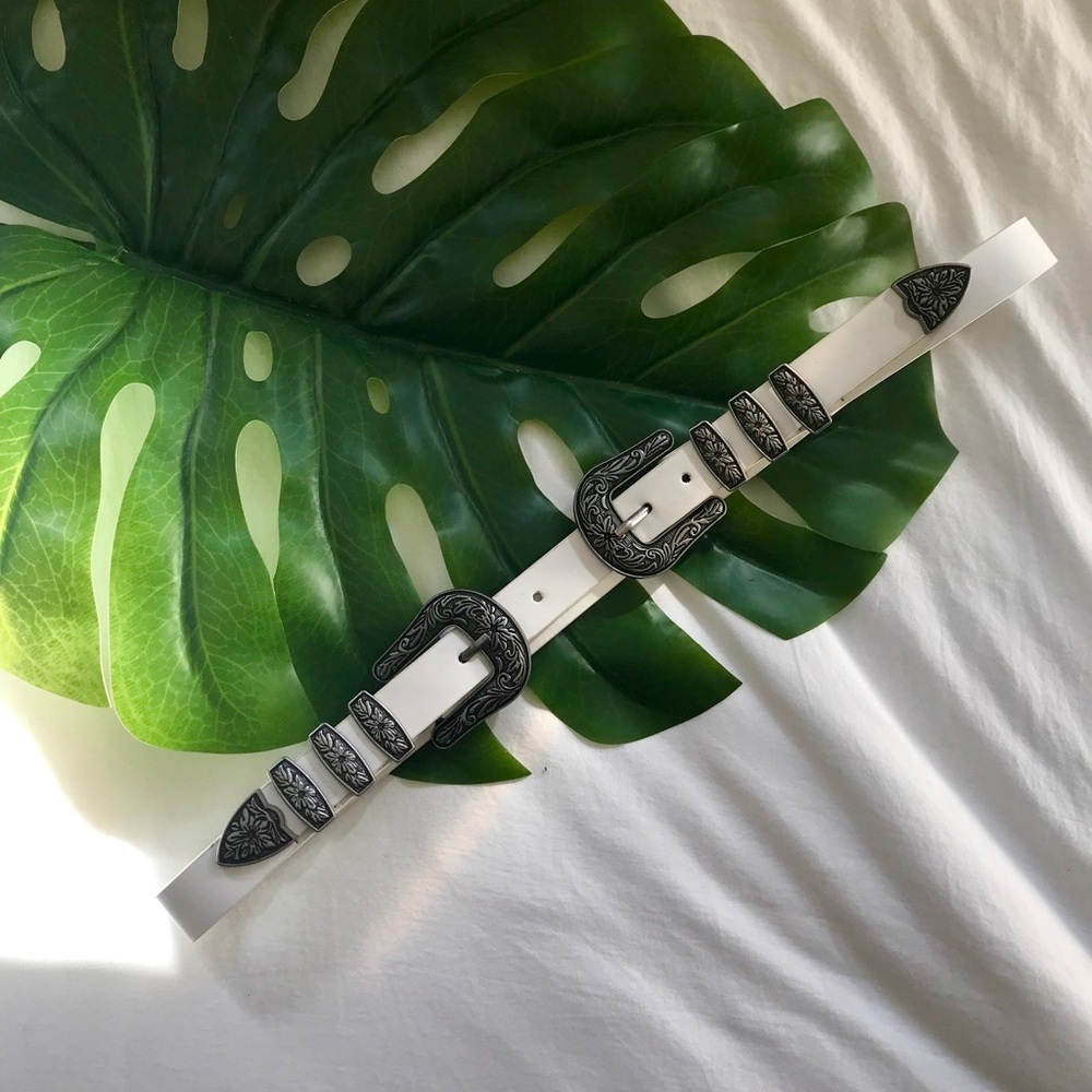 Urban Outfitters Double Link Belt